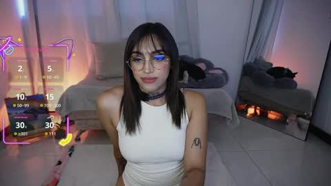Snapshot of dannielle_ chatting on May 9, 2026, 11:48 am online show from May 9, 2026, 11:48 am