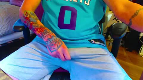 dannozdirekt online show from April 23, 2026, 4:42 pm