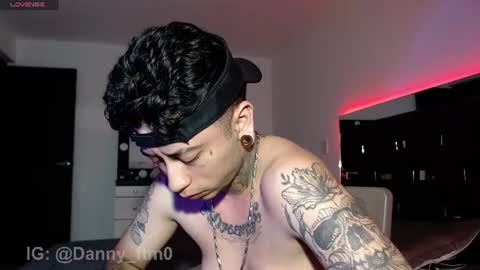 Snapshot of danny_stark chatting on June 12, 2026, 11:46 pm Danny online show from June 12, 2026, 11:46 pm