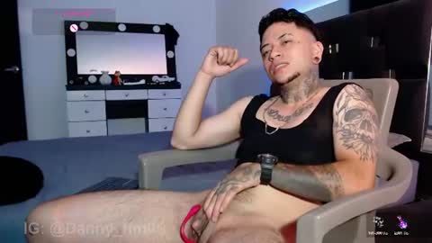 Snapshot of danny_stark chatting on July 11, 2026, 12:02 am Danny online show from July 11, 2026, 12:02 am