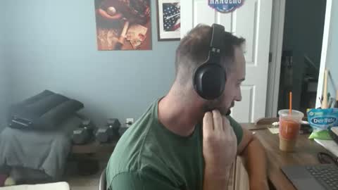 dannyboyx69 online show from May 15, 2026, 1:18 pm