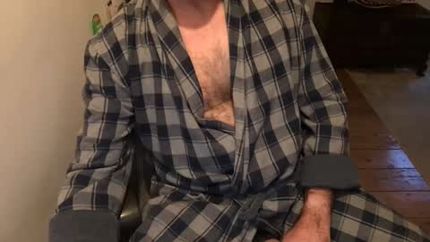 dannybuoy2 online show from December 21, 2024, 8:28 am