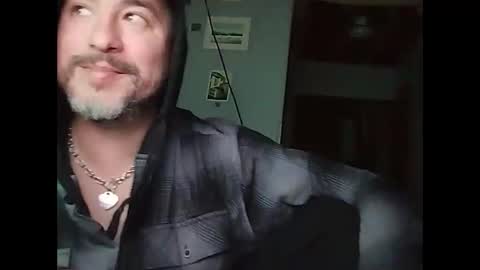 danshi69 online show from April 9, 2026, 9:04 am