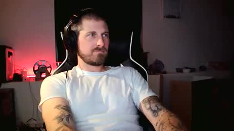 dante_cross_x89 online show from November 6, 2025, 7:42 am