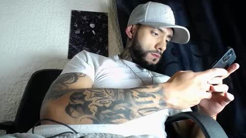 dante_d_angelo_ online show from October 13, 2025, 4:56 am
