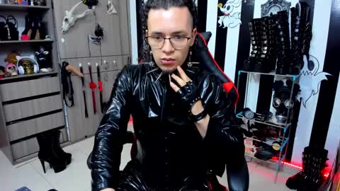 Dante online show from January 15, 2025, 4:32 pm