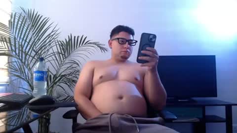  A L E J A N D R O  online show from June 30, 2026, 10:11 pm