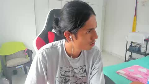 X Dante7373574 online show from October 14, 2025, 3:13 pm