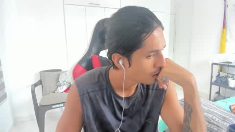 X Dante7373574 online show from October 16, 2025, 2:40 pm