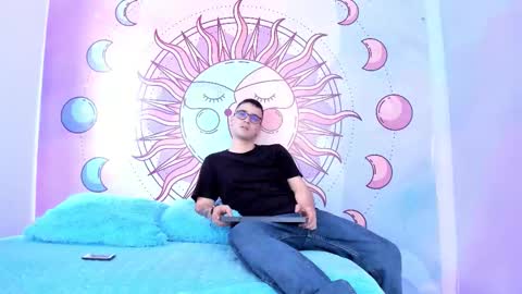 DANTE DARK online show from November 26, 2025, 7:37 pm