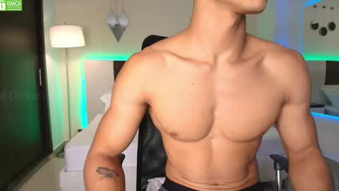 Dante online show from February 28, 2025, 8:18 pm