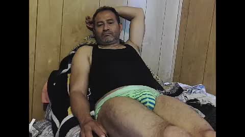 dantehot82 online show from January 1, 2025, 3:46 pm