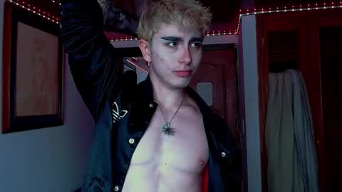 danteobscuro online show from December 5, 2025, 6:04 pm