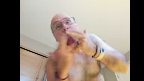 Mark online show from February 3, 2025, 10:58 am