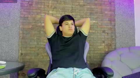 dantestone1 online show from November 27, 2025, 8:00 pm