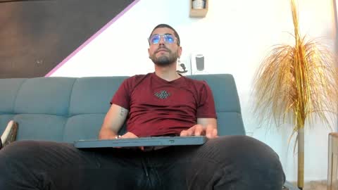 Dante Winter online show from April 22, 2026, 4:26 am