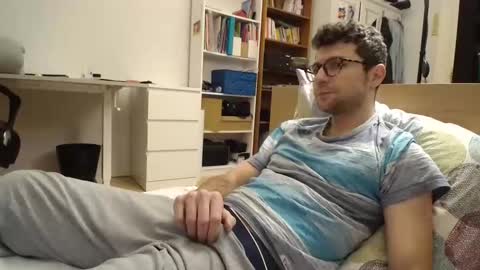 Daniel online show from November 19, 2025, 5:57 pm