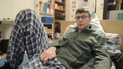 Snapshot of dantheman233 chatting on December 15, 2025, 4:00 pm Daniel online show from December 15, 2025, 4:00 pm