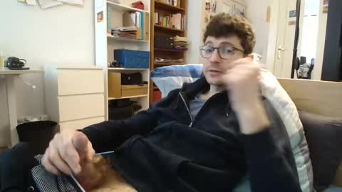 Snapshot of dantheman233 chatting on April 1, 2026, 10:27 am Daniel online show from April 1, 2026, 10:27 am