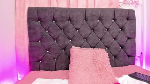 hi im DanyBest Squirter here on cb online show from December 4, 2024, 8:45 am