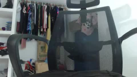 Daniela online show from December 14, 2025, 9:47 am