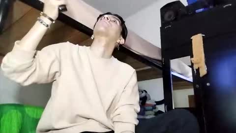 Snapshot of danylano chatting on February 25, 2026, 9:13 pm Daniel online show from February 25, 2026, 9:13 pm