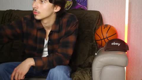 Snapshot of danyx__ chatting on February 5, 2026, 12:32 pm Dany online show from February 5, 2026, 12:32 pm