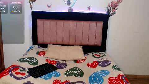 DANYXS1 online show from November 26, 2025, 12:50 pm