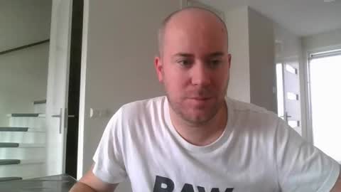 Danny online show from October 7, 2025, 8:00 am