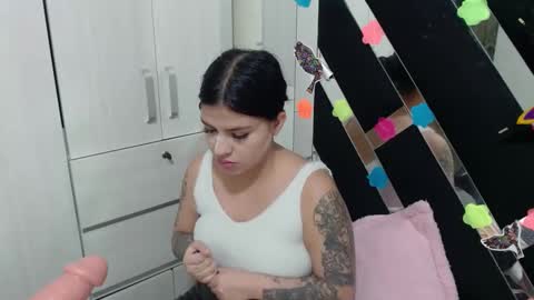 daphne877046 online show from September 23, 2025, 6:33 pm