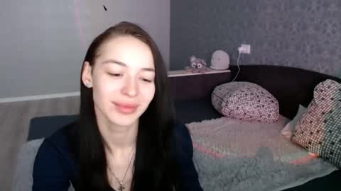 Daphne Darkthorn online show from November 16, 2025, 10:10 am