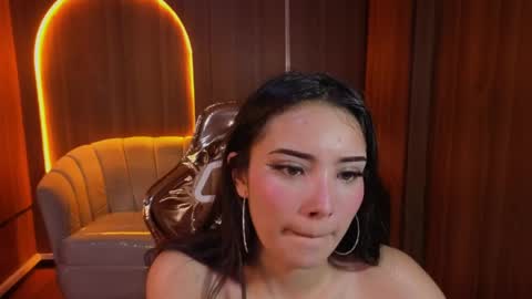 Snapshot of daphne_nicole_b chatting on May 28, 2026, 1:30 pm daphne_nicole_b online show from May 28, 2026, 1:30 pm