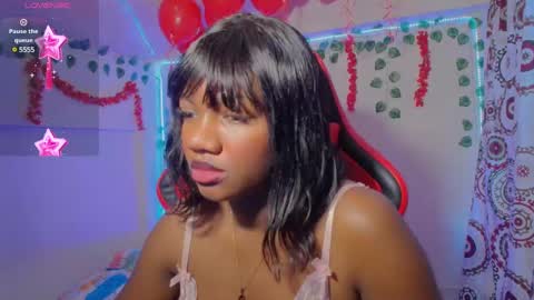 Daphne online show from February 15, 2025, 2:55 pm