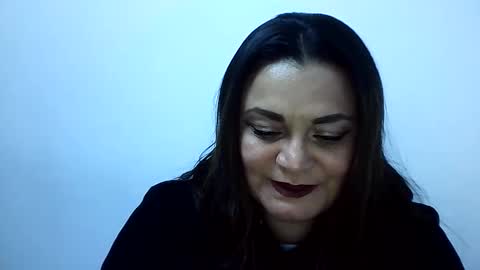 dapnne online show from October 17, 2025, 7:38 pm