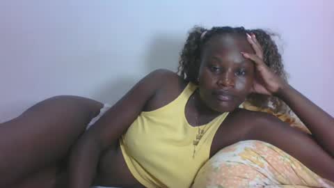 Snapshot of darberry21 chatting on July 22, 2026, 6:49 am ESTHER online show from July 22, 2026, 6:49 am