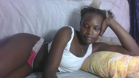 Snapshot of darberry21 chatting on July 28, 2026, 10:42 pm ESTHER online show from July 28, 2026, 10:42 pm