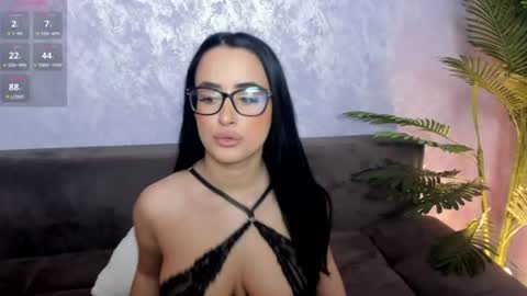Snapshot of darciejane chatting on June 16, 2026, 7:16 pm Darcie online show from June 16, 2026, 7:16 pm