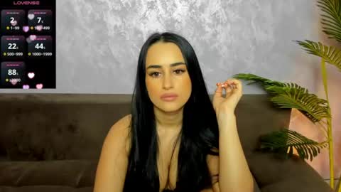 Snapshot of darciejane chatting on July 1, 2026, 5:45 pm Darcie online show from July 1, 2026, 5:45 pm