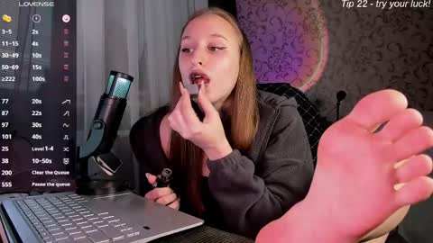 Darcy Siren online show from April 22, 2026, 11:12 am