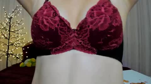 daria_de_luxe online show from December 1, 2025, 8:58 pm