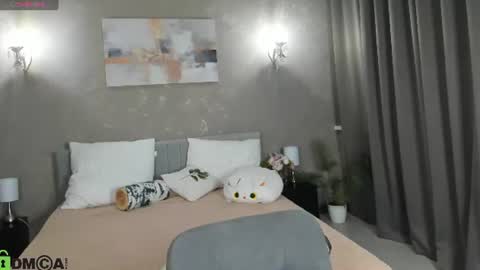 Snapshot of daria_j chatting on June 11, 2026, 4:10 am Daria J online show from June 11, 2026, 4:10 am
