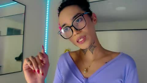 Dary online show from April 17, 2026, 10:13 pm