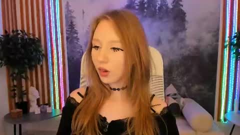 Snapshot of dariatate chatting on July 14, 2026, 12:44 pm Daria Tate online show from July 14, 2026, 12:44 pm