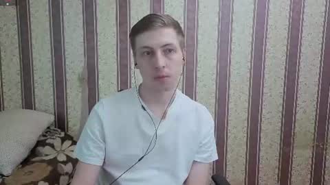 darienlarge online show from July 25, 2026, 2:03 pm