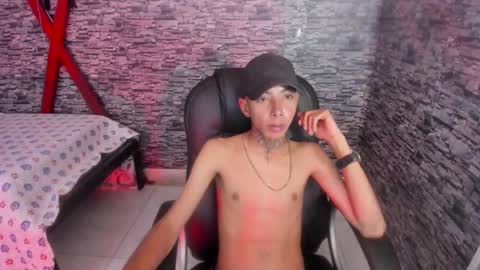 Darikson online show from December 3, 2025, 7:01 pm