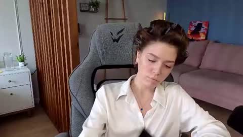 Snapshot of darilboom chatting on July 7, 2026, 12:31 pm darilboom online show from July 7, 2026, 12:31 pm