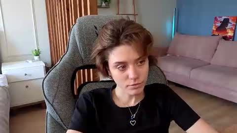 Snapshot of darilboom chatting on July 11, 2026, 7:44 am darilboom online show from July 11, 2026, 7:44 am