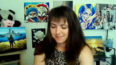 Snapshot of darina_m_ chatting on July 7, 2026, 6:47 am Darina online show from July 7, 2026, 6:47 am
