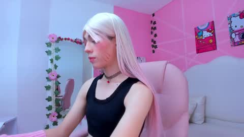 DaripQueen online show from February 13, 2025, 2:42 pm