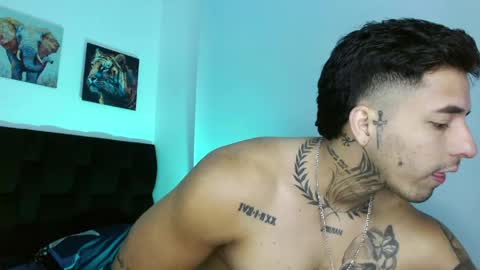 Darius Phoenix  online show from April 22, 2026, 5:36 pm